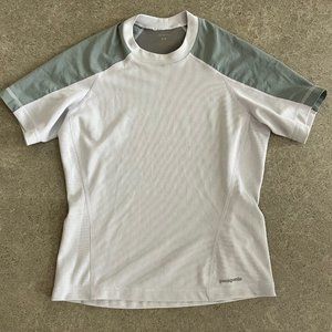 Patagonia Women's Small Gray 2-tone Workout Shirt Polyester Spandex